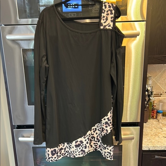 The Limited Cream Tailored‎ Shorts - Picture 5 of 6